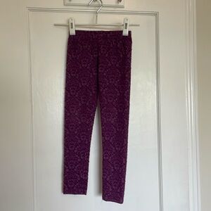 Purple leggings